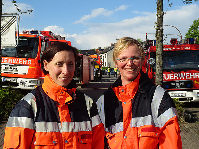 Besuch von zwei Feuerwehrleuten aus Paris