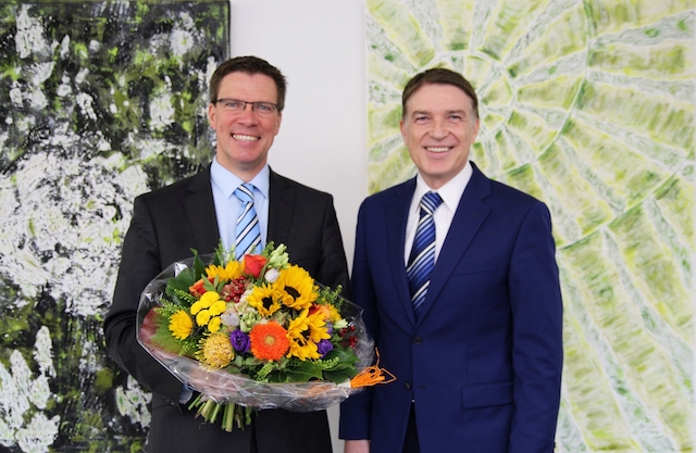 Stephan Santelmann tritt Landratsamt im Rheinisch-Bergischen Kreis an